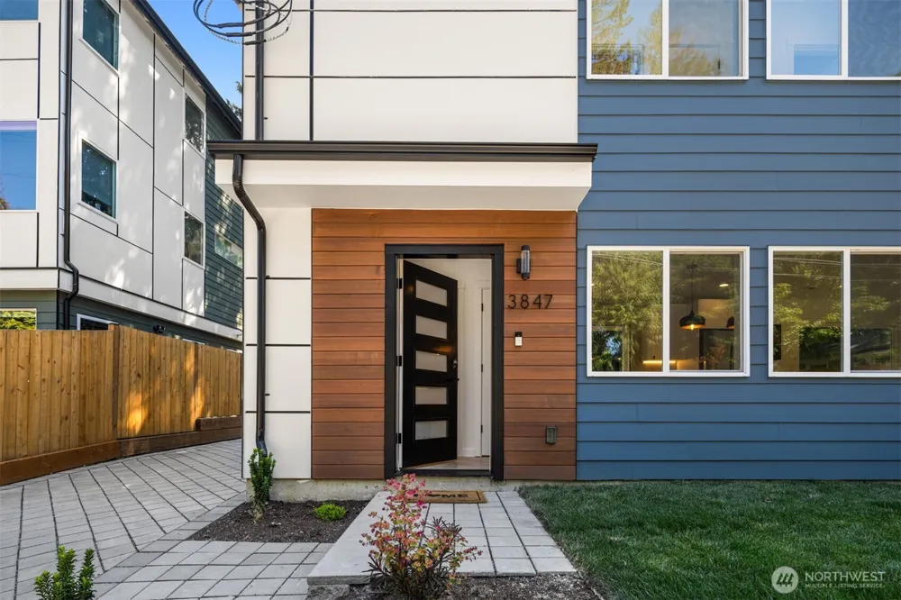 3847 NE 88th Street Seattle, WA 98115