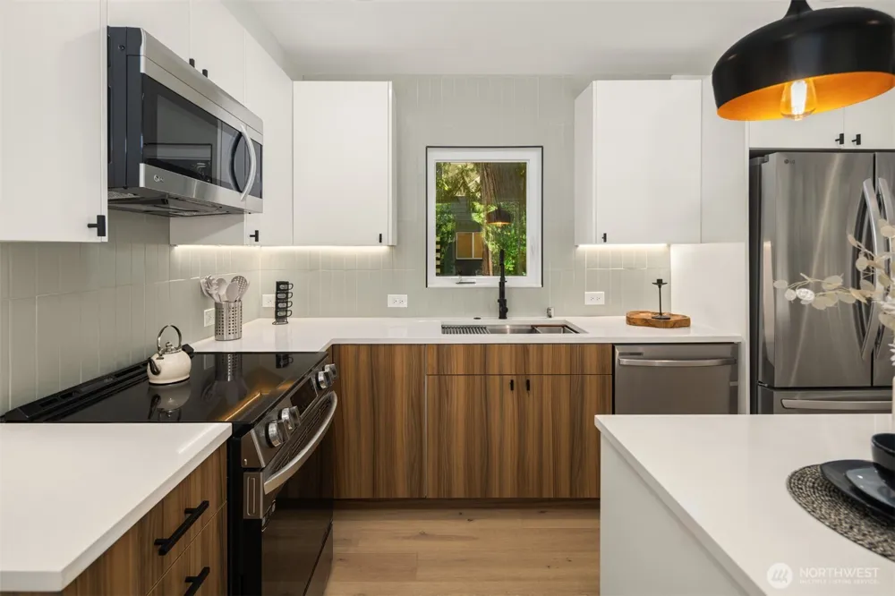 3847 NE 88th Street Seattle, WA 98115