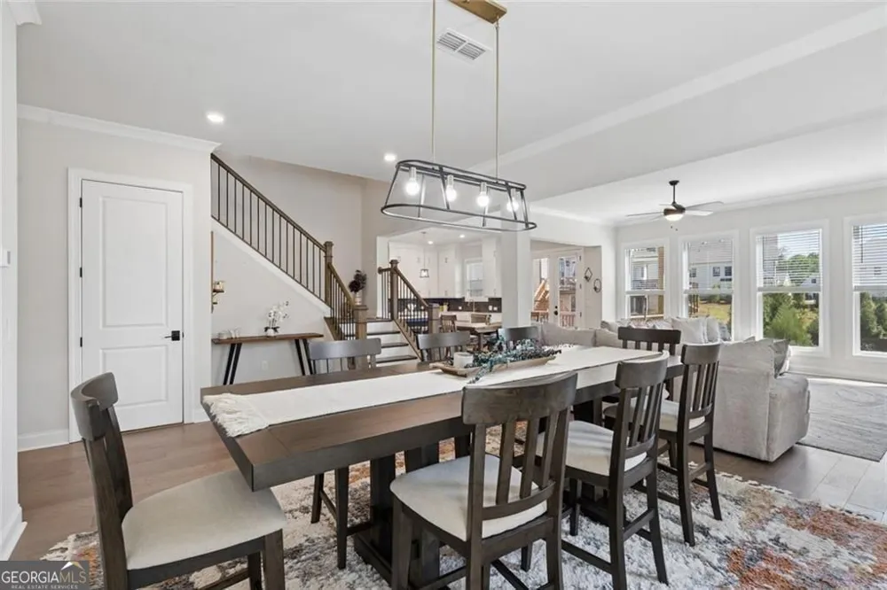 4566 Molder DR Buford, GA 30518