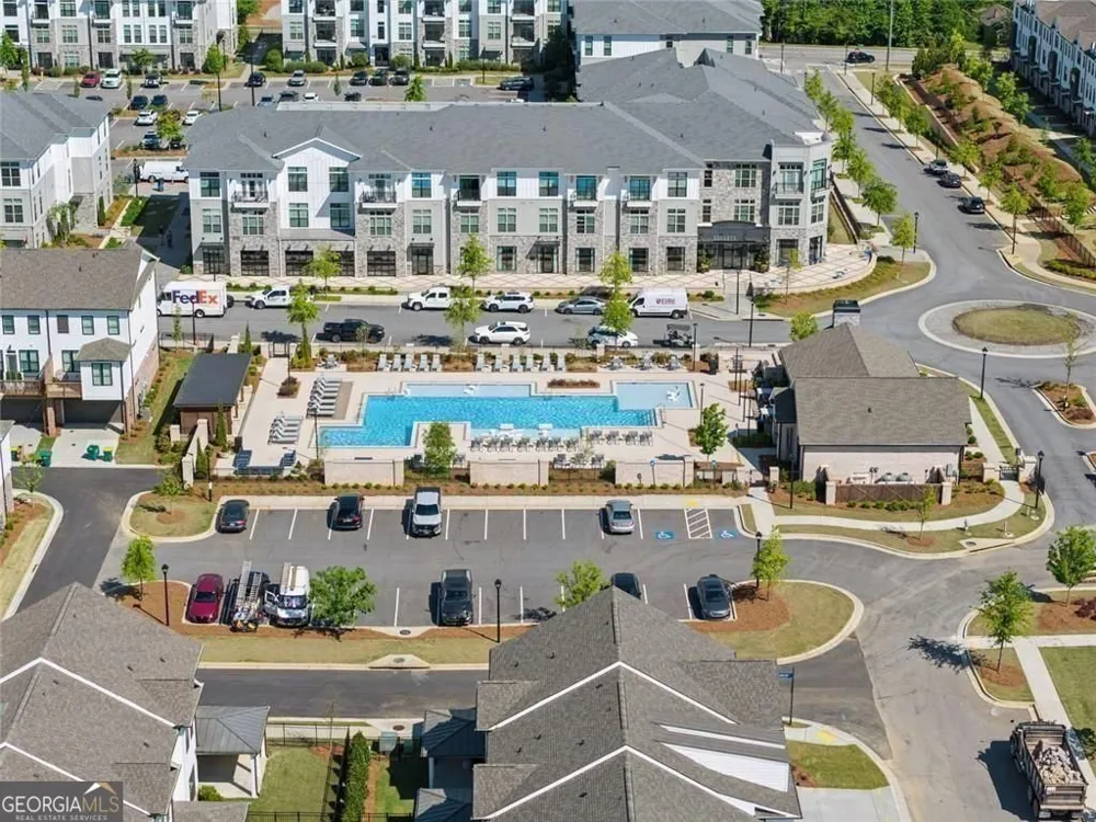4566 Molder DR Buford, GA 30518