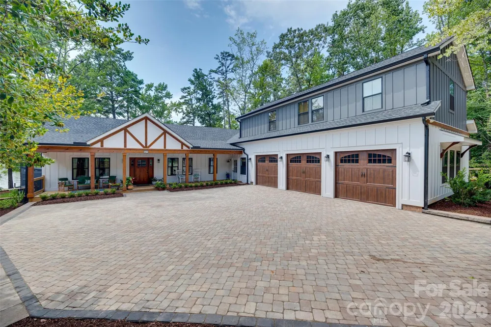 5211 Lake Wylie Road Clover, SC 29710