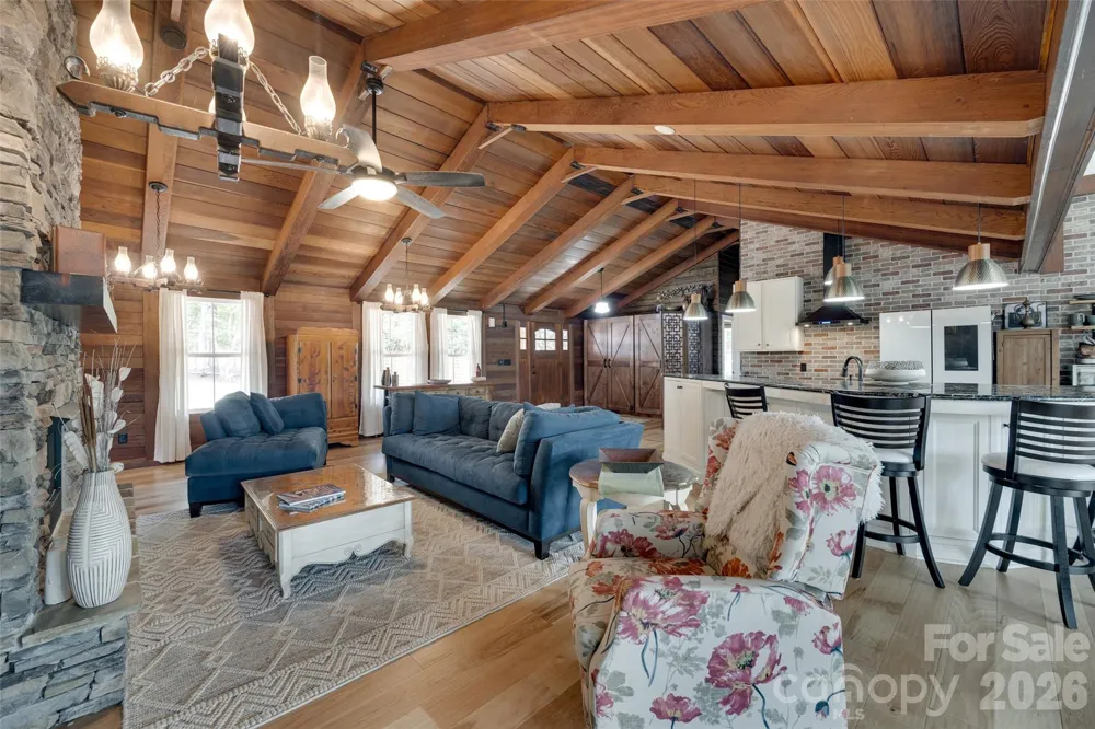 5211 Lake Wylie Road Clover, SC 29710