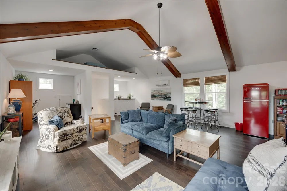 5211 Lake Wylie Road Clover, SC 29710