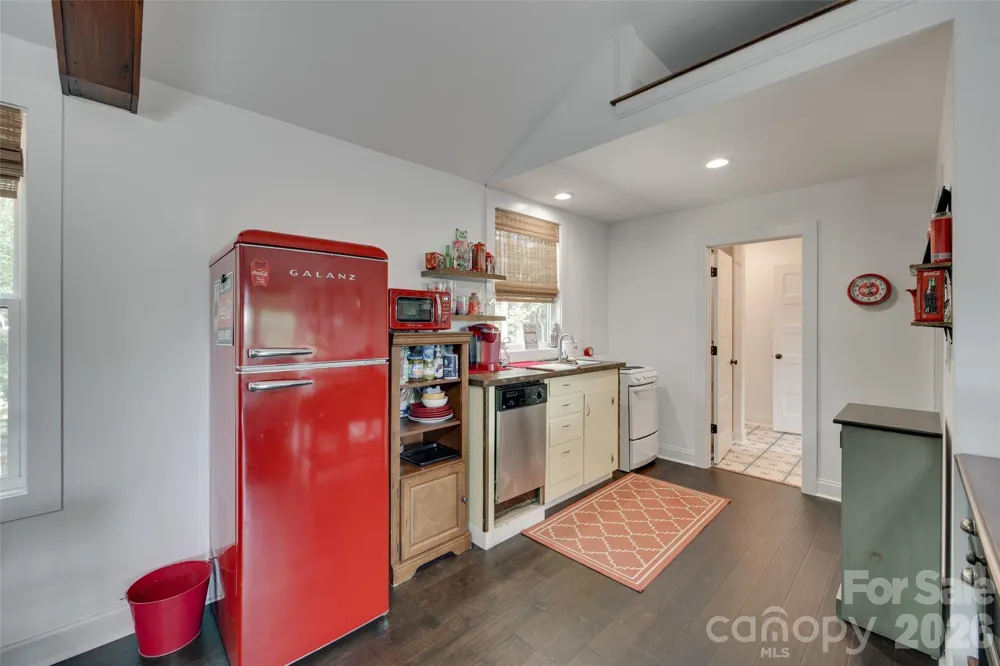 5211 Lake Wylie Road Clover, SC 29710