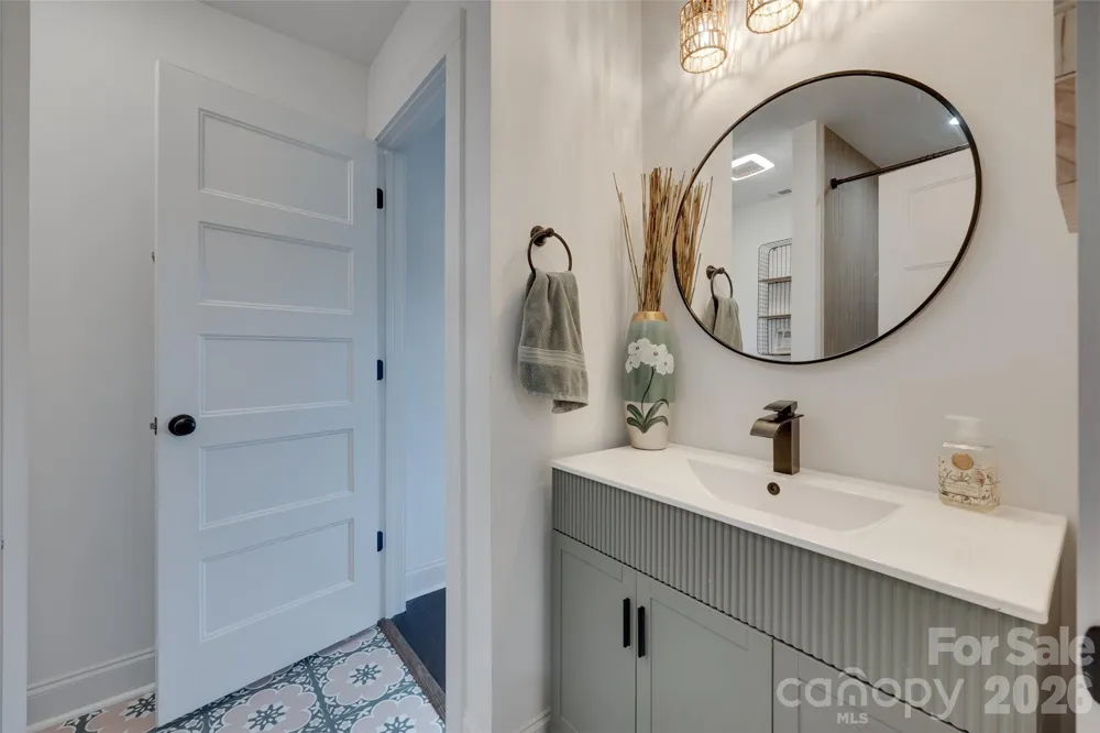 5211 Lake Wylie Road Clover, SC 29710