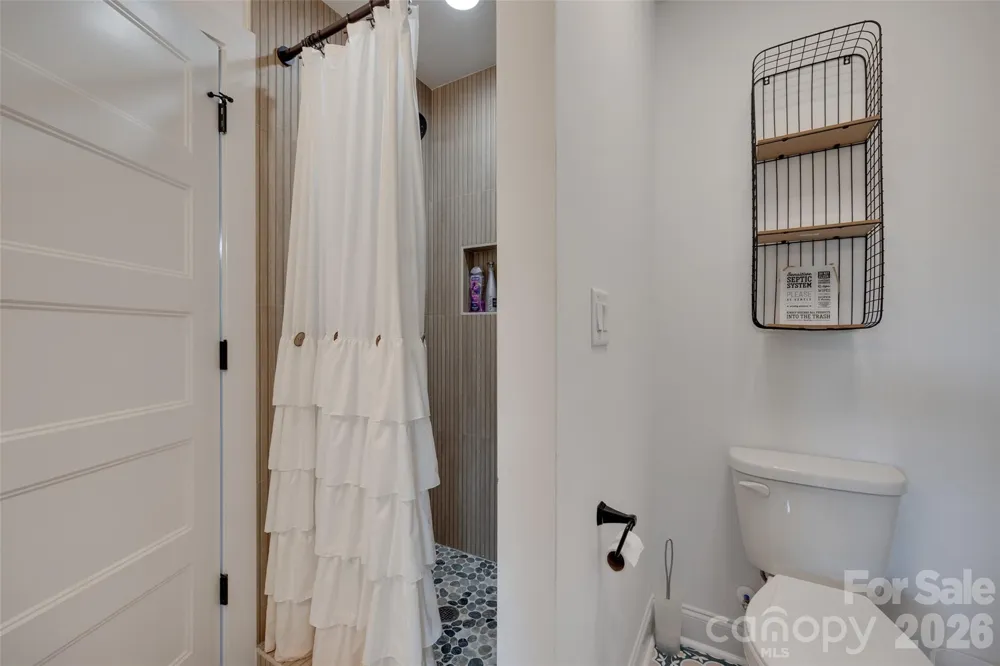 5211 Lake Wylie Road Clover, SC 29710