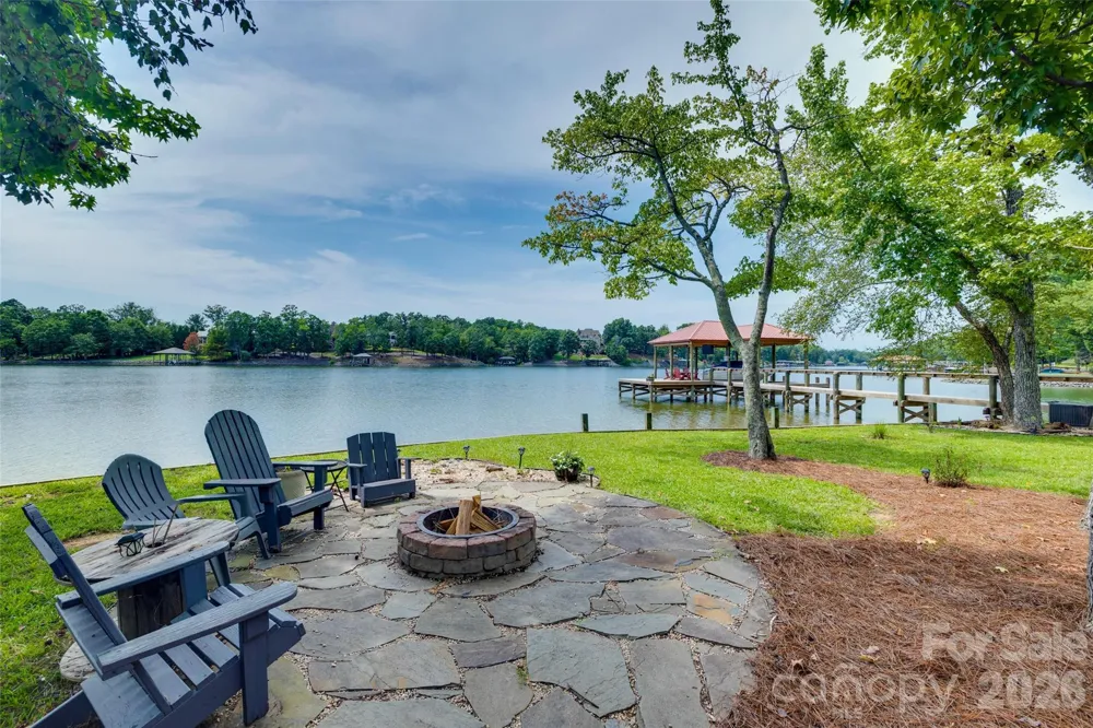 5211 Lake Wylie Road Clover, SC 29710