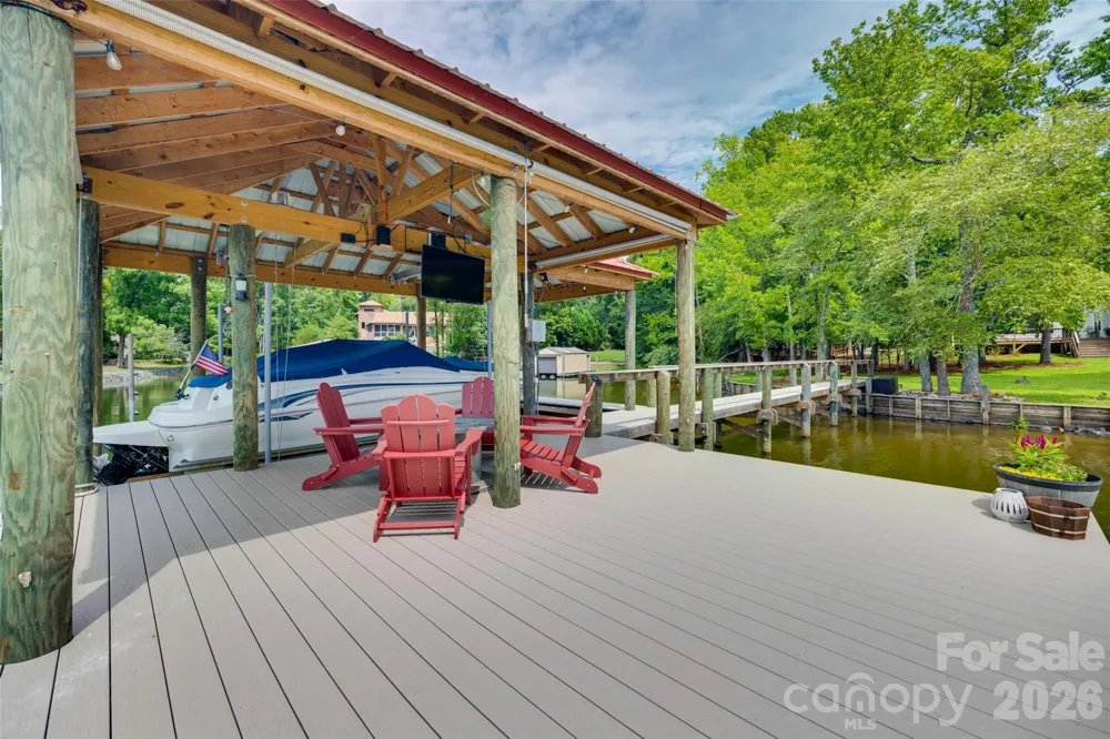 5211 Lake Wylie Road Clover, SC 29710