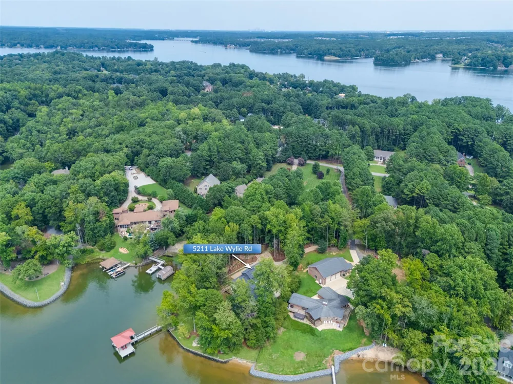 5211 Lake Wylie Road Clover, SC 29710