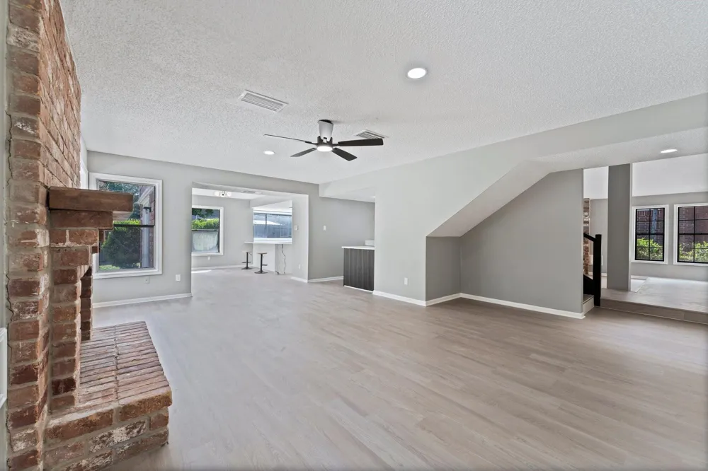 9814 Gold Cup Way Houston, TX 77065
