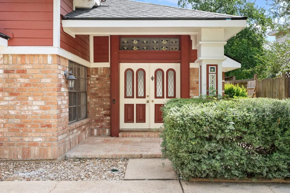 9814 Gold Cup Way Houston, TX 77065