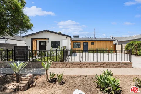 7933 Zelzah Avenue