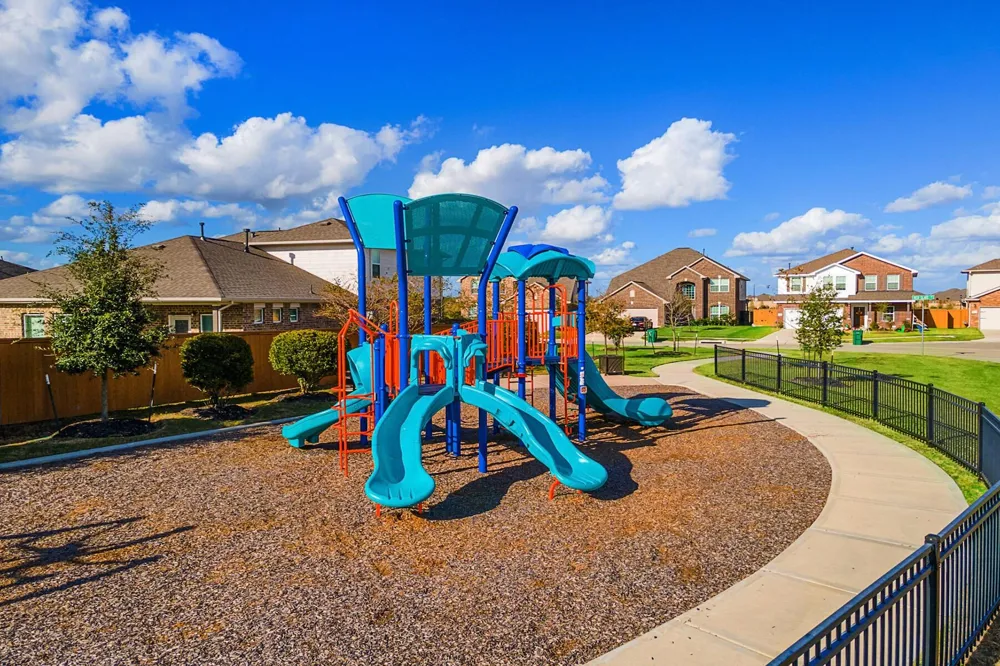 1907 June Lake Lane Iowa Colony, TX 77583