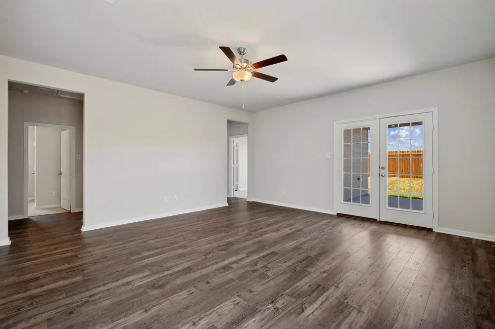 10347 Red Cardinal Drive Cleveland, TX 77328