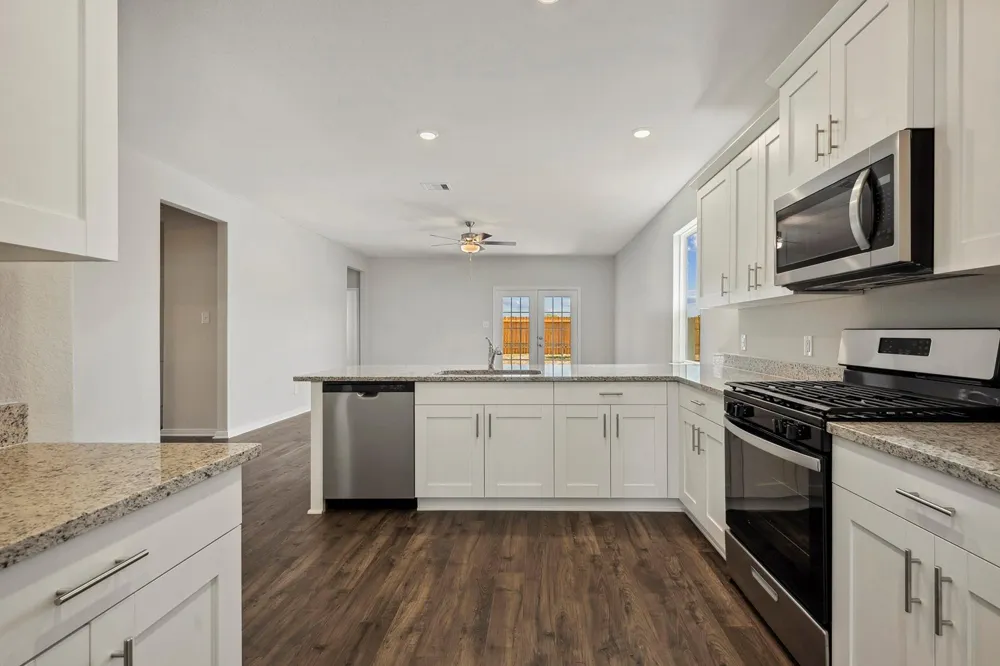 10347 Red Cardinal Drive Cleveland, TX 77328