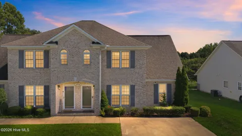 2036 Cambria Drive #B