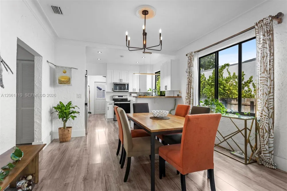 1644 SW 9th St Miami, FL 33135