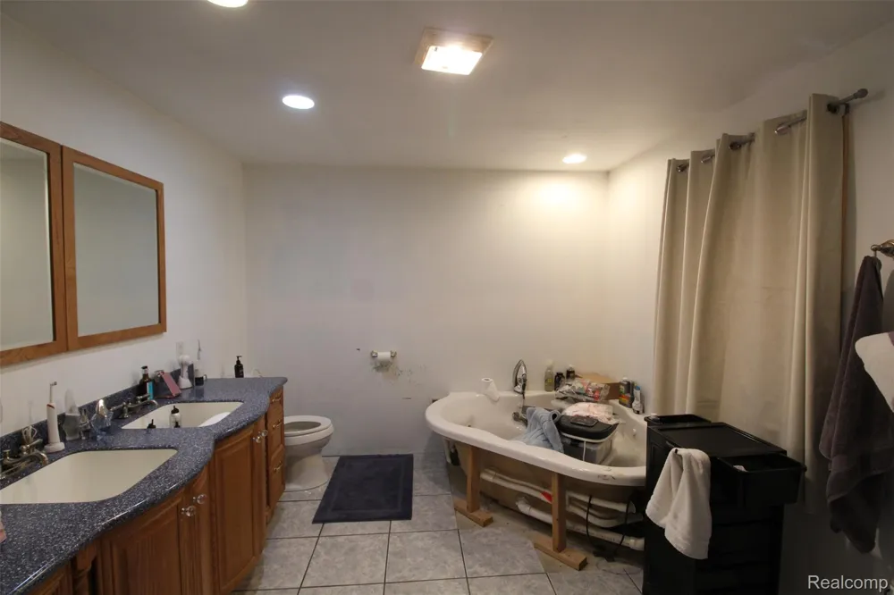 2568 Valentine Road Mayfield Township, MI 48446