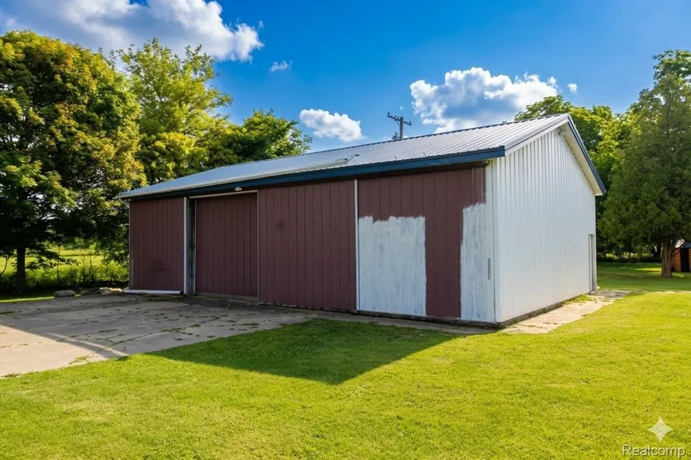 2568 Valentine Road Mayfield Township, MI 48446