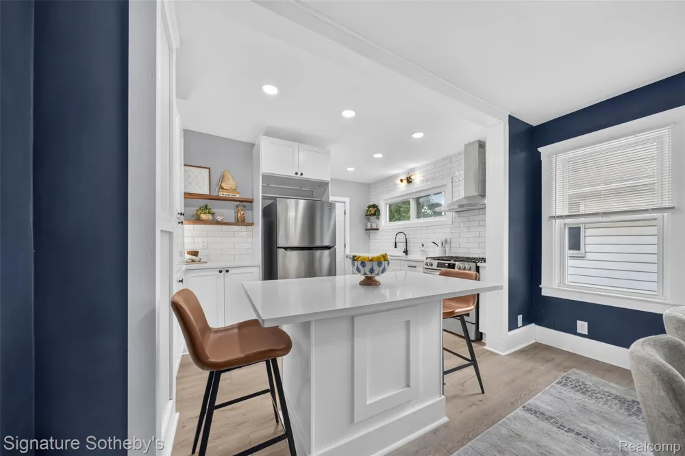 388 Channing Street Ferndale City, MI 48220