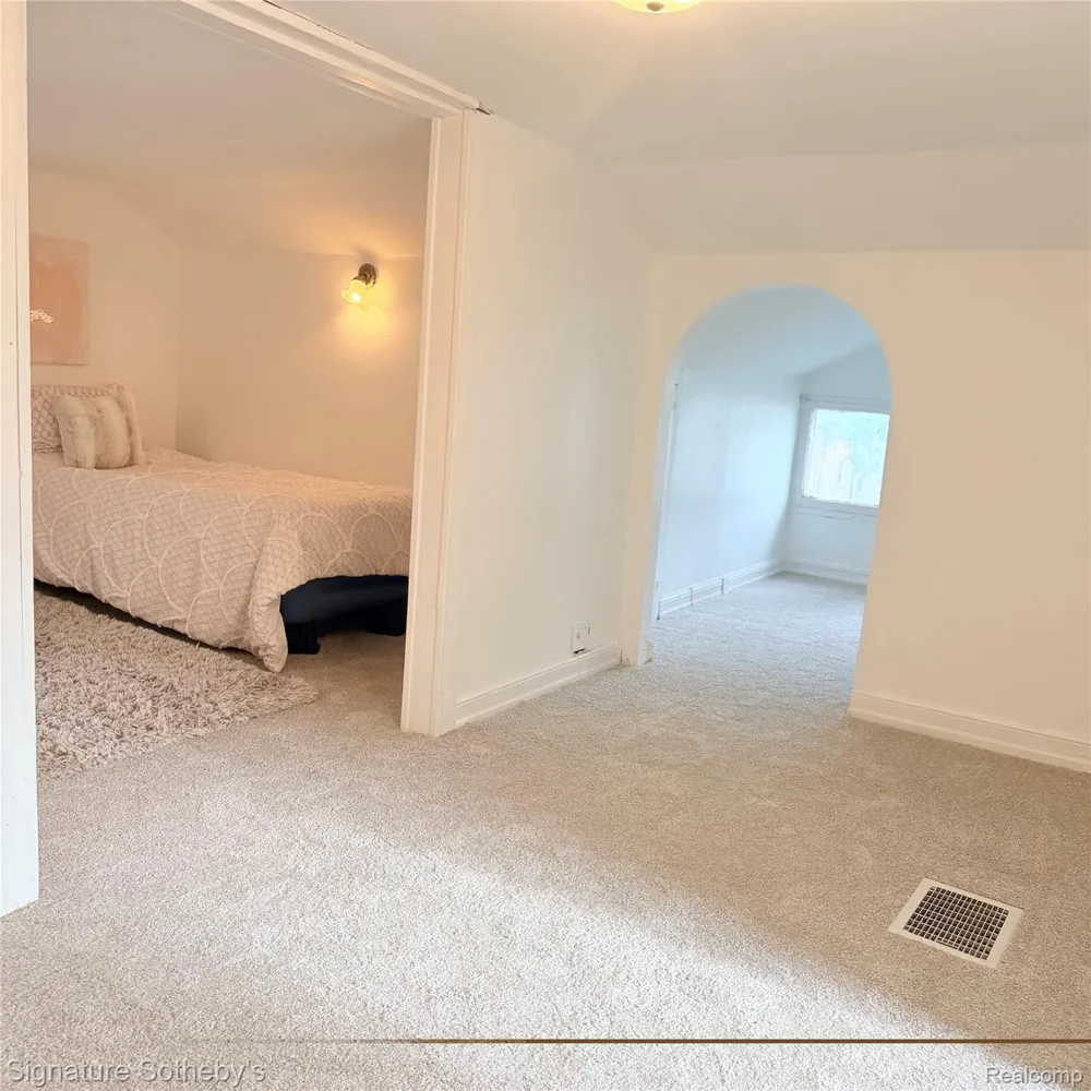 388 Channing Street Ferndale City, MI 48220