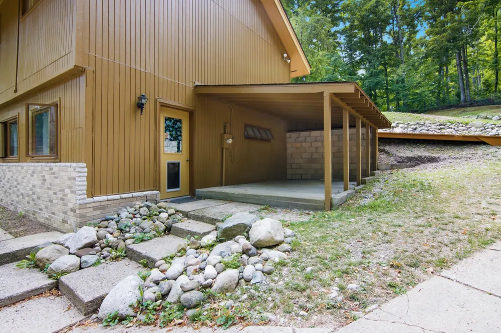 1548 Sunterra Trail Boyne City City, MI 49712