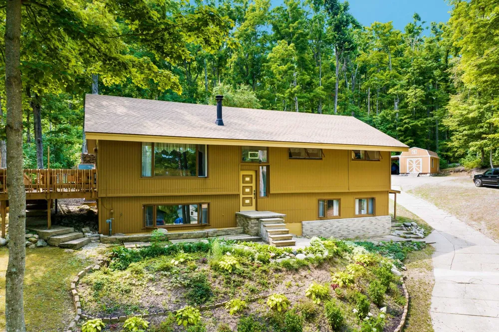 1548 Sunterra Trail Boyne City City, MI 49712