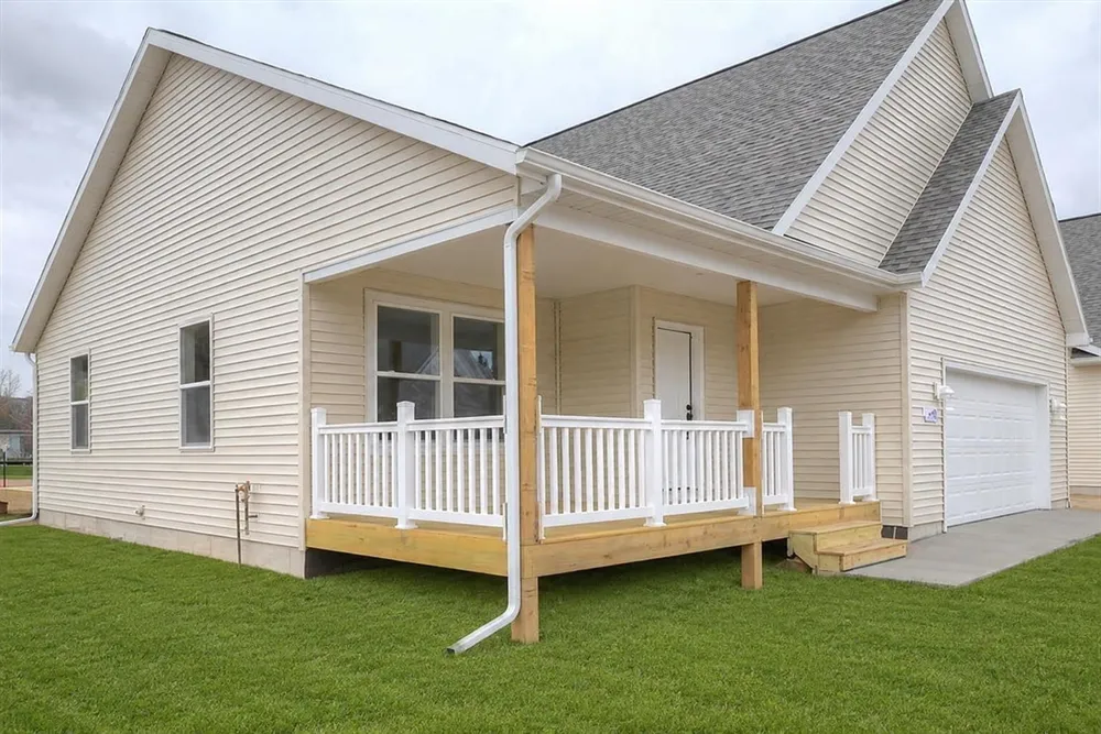 2839 Ruby Street Garfield Charter Township, MI 49684