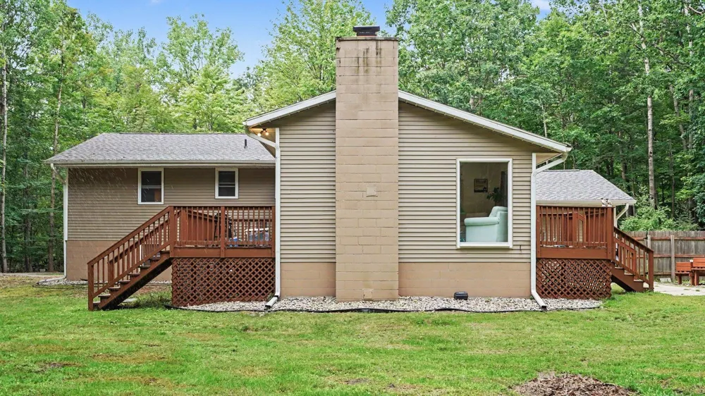760 Hiawatha Drive Deerfield Township, MI 48858