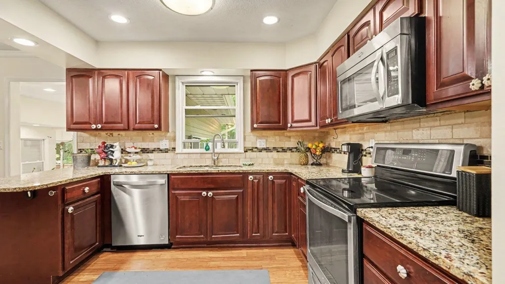 760 Hiawatha Drive Deerfield Township, MI 48858