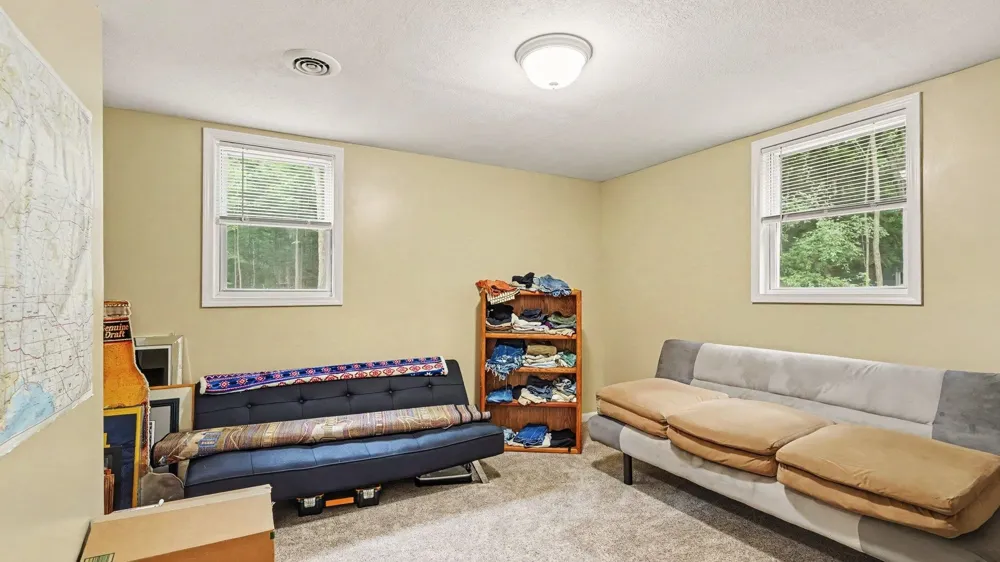 760 Hiawatha Drive Deerfield Township, MI 48858