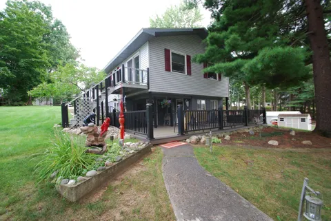 3276 Comanche Trail