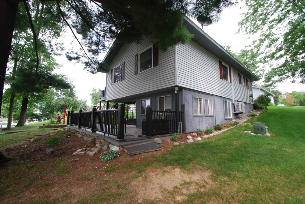 3276 Comanche Trail Mills Township, MI 48661