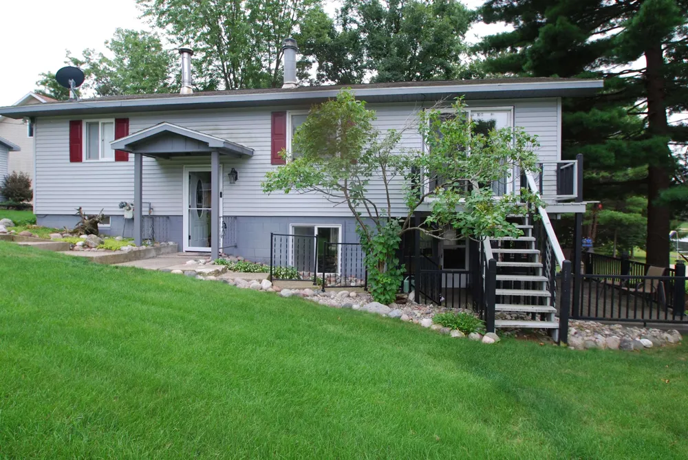 3276 Comanche Trail Mills Township, MI 48661
