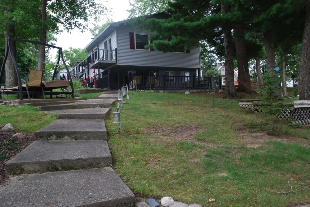 3276 Comanche Trail Mills Township, MI 48661