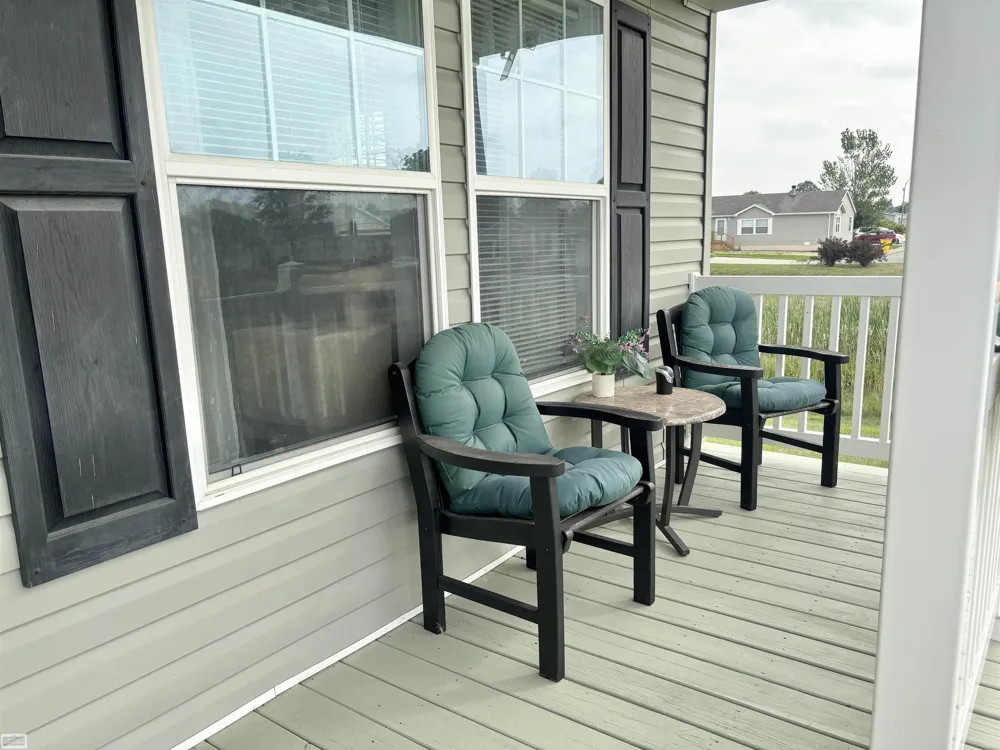 33414 Oak Court Lenox Township, MI 48048