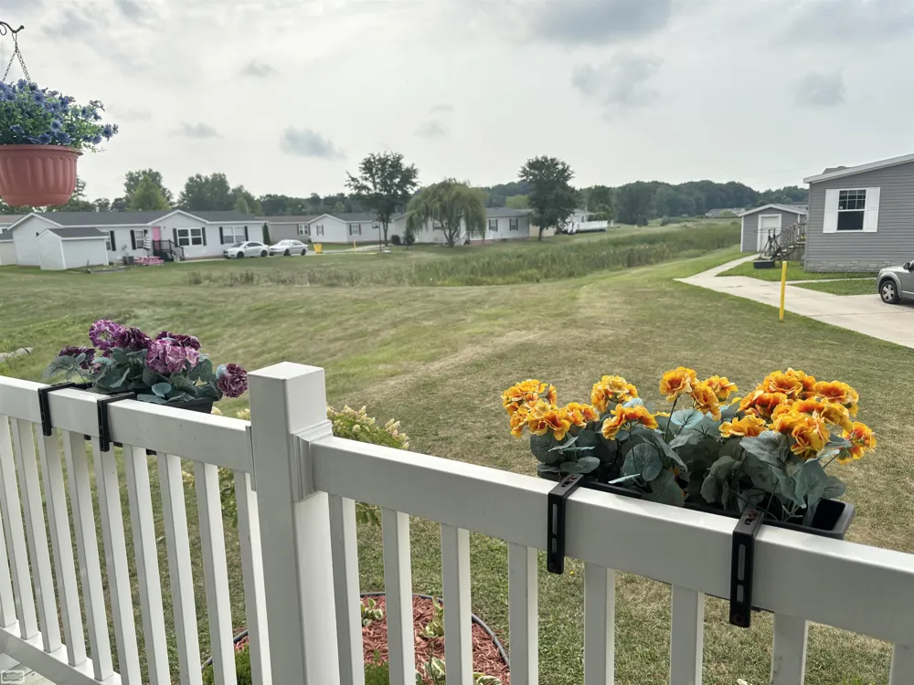 33414 Oak Court Lenox Township, MI 48048