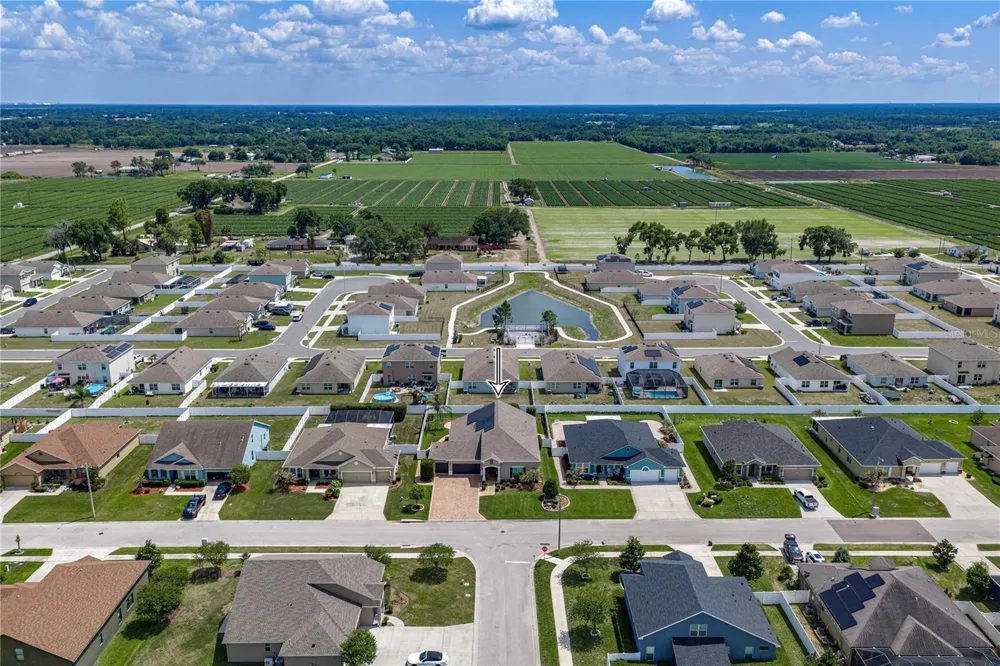1713 VIA PALERMO STREET Plant City, FL 33566
