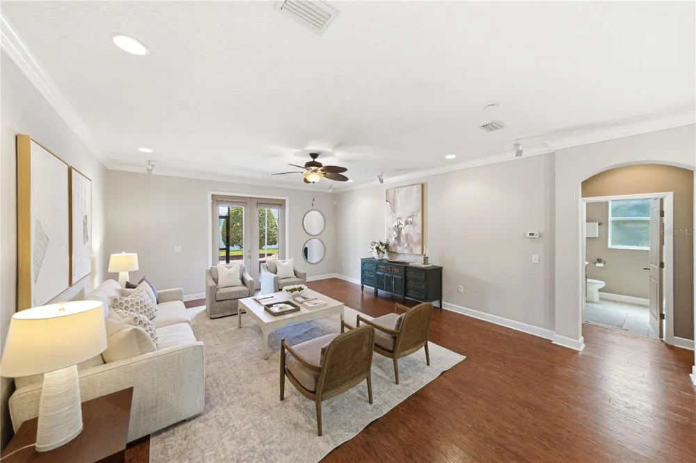 1713 VIA PALERMO STREET Plant City, FL 33566
