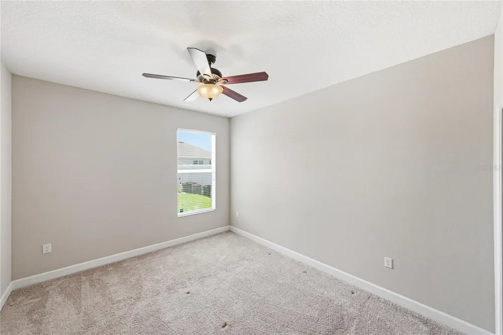 1713 VIA PALERMO STREET Plant City, FL 33566