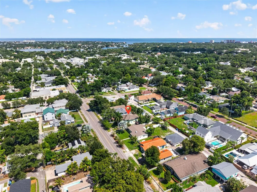 736 30TH AVENUE St Petersburg, FL 33704