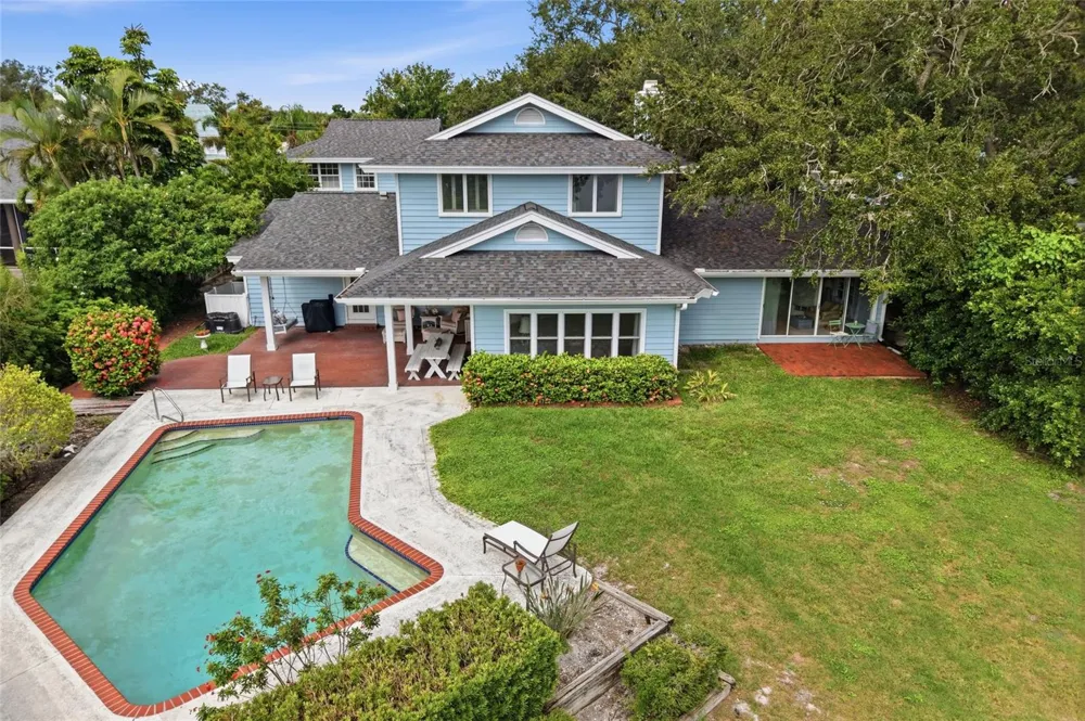 1211 61ST STREET NW Bradenton, FL 34209