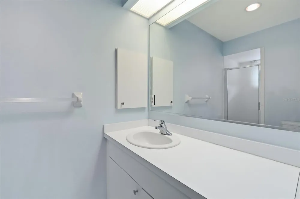 1211 61ST STREET NW Bradenton, FL 34209