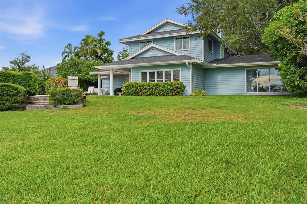 1211 61ST STREET NW Bradenton, FL 34209