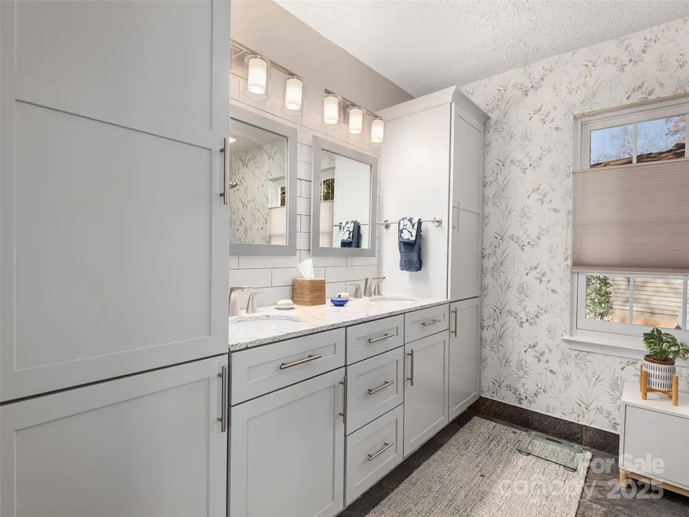 111 Wildwood Forest Lane Mills River, NC 28759