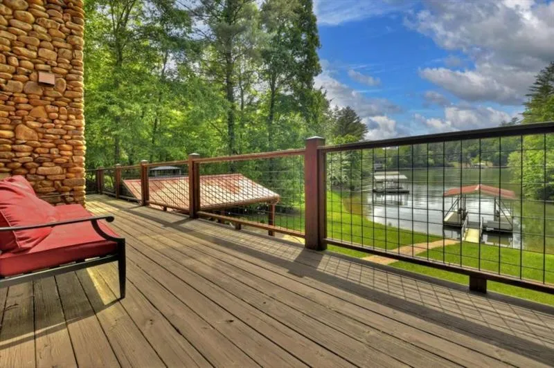67 Lakeshore Drive Blairsville, GA 30512