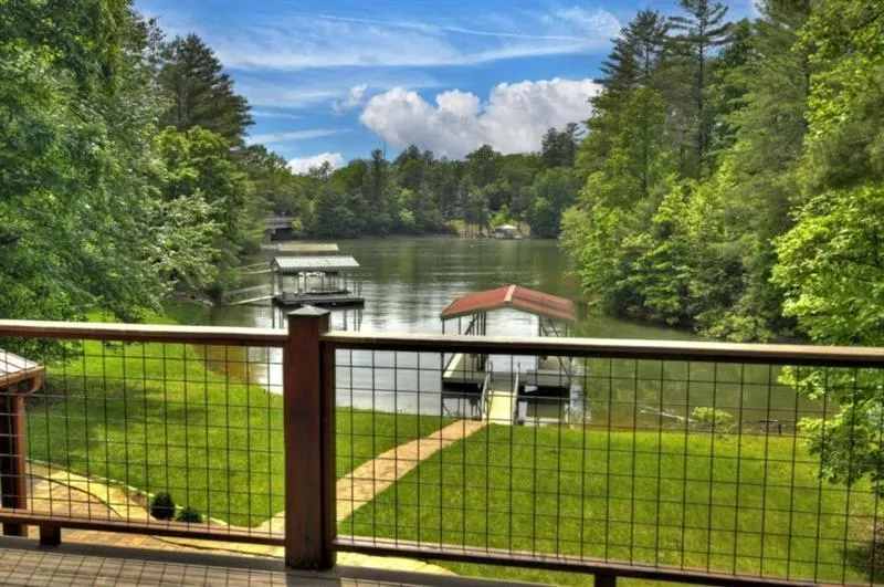 67 Lakeshore Drive Blairsville, GA 30512