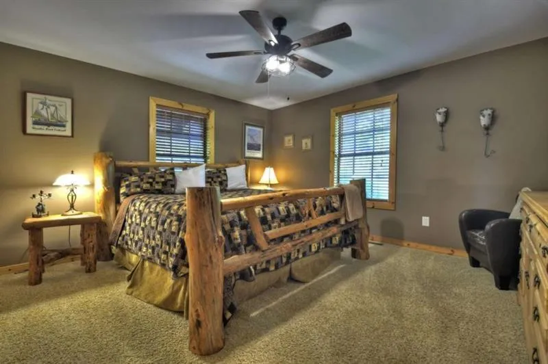 67 Lakeshore Drive Blairsville, GA 30512