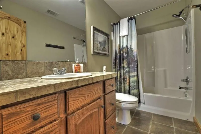 67 Lakeshore Drive Blairsville, GA 30512