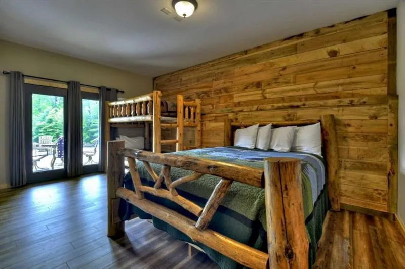 67 Lakeshore Drive Blairsville, GA 30512